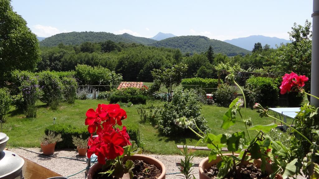 Gites Pyrenees Les Trois Montagnes Ganties 객실 사진